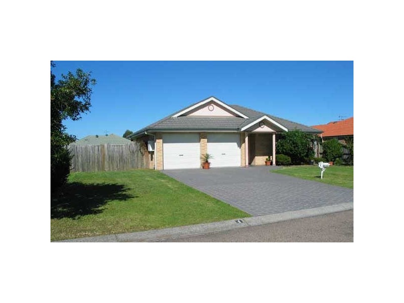 4 COMPASS CLOSE, Tea Gardens NSW 2324