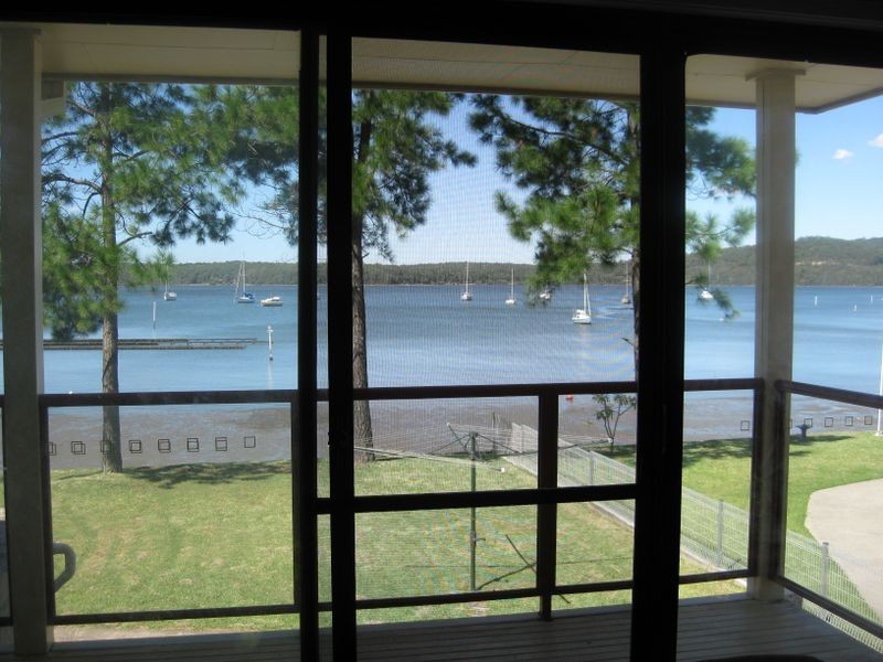 20 Cove Boulevard, North Arm Cove NSW 2324