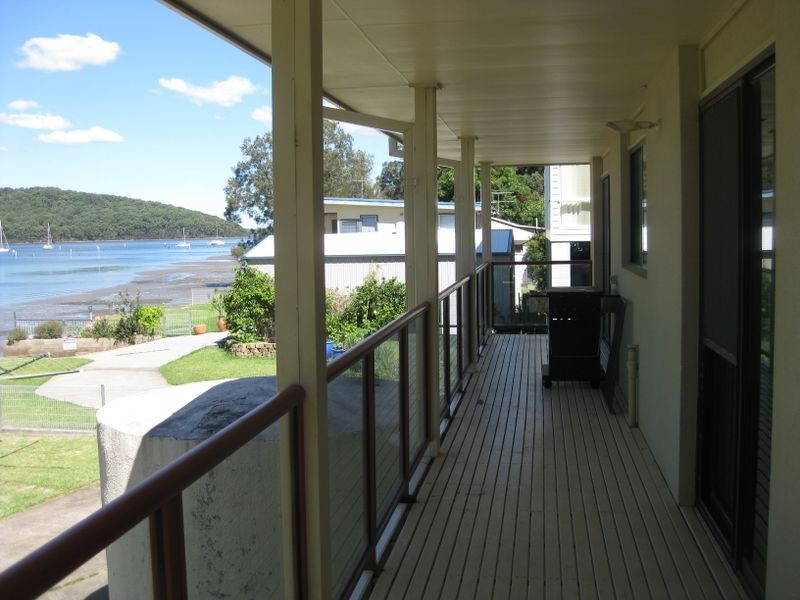 20 Cove Boulevard, North Arm Cove NSW 2324