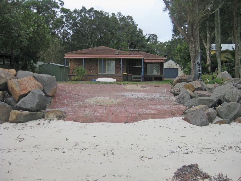 34 Cunningham Street, Pindimar NSW 2324