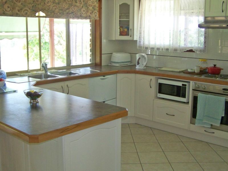 40 Clarke Street, Pindimar NSW 2324