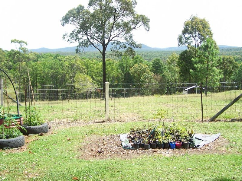 40 Clarke Street, Pindimar NSW 2324