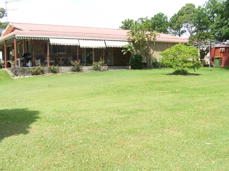 40 Clarke Street, Pindimar NSW 2324