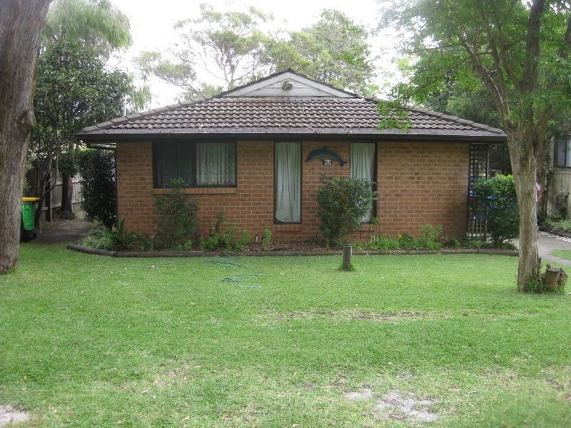25 Dolphin Avenue, Hawks Nest NSW 2324