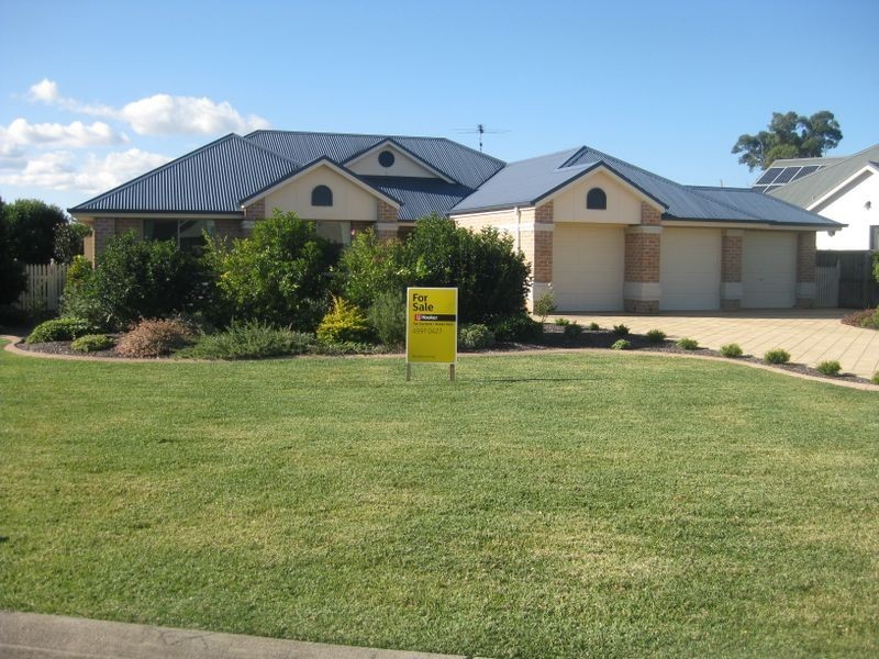 35 Windward Circuit, Tea Gardens NSW 2324