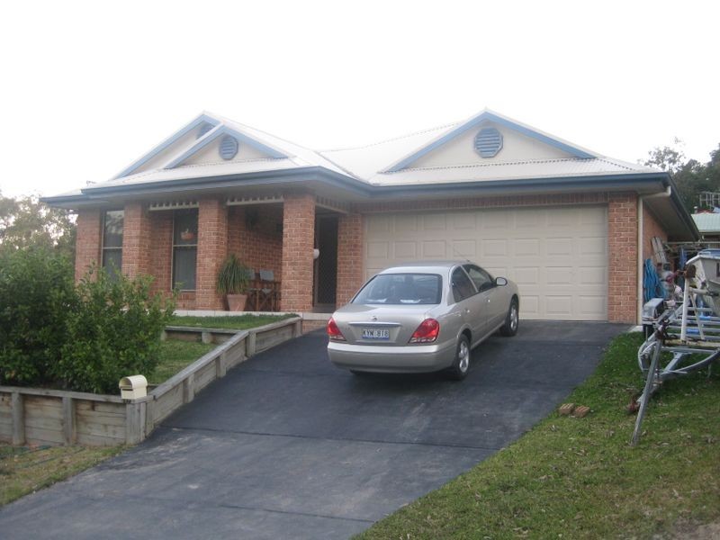 2 Curlew Avenue, Nerong NSW 2423