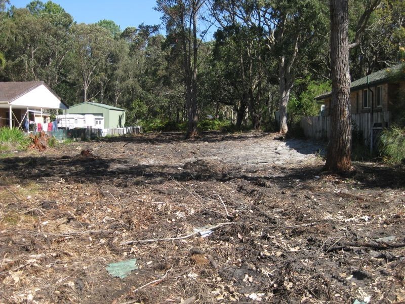 4 Morantes Street, Pindimar NSW 2324