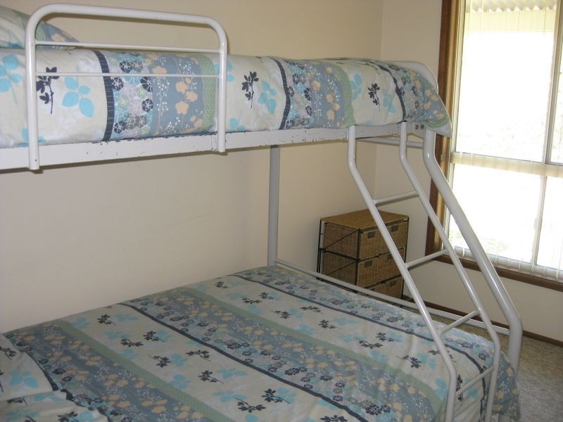 25 Karthena Cresent, Hawks Nest NSW 2324