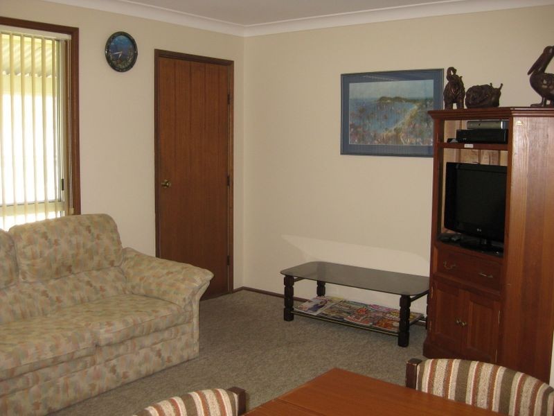 25 Karthena Cresent, Hawks Nest NSW 2324