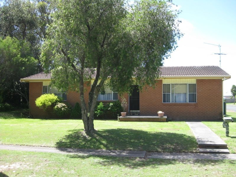 27 Coupland Avenue, Tea Gardens NSW 2324