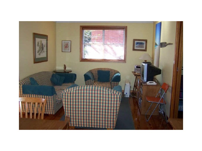 17 Cooloon Street, Hawks Nest NSW 2324
