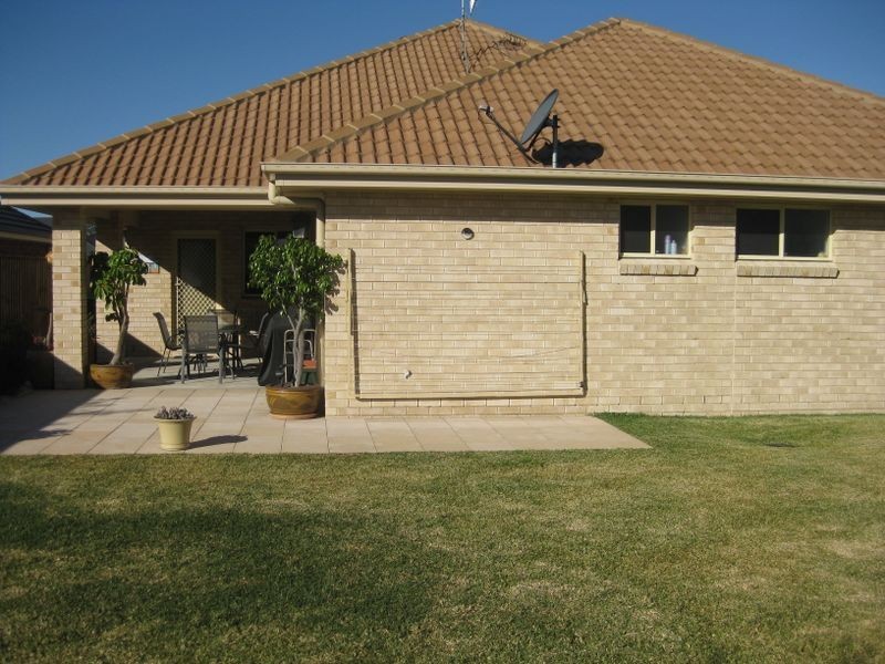 3 Leeward Circuit, Tea Gardens NSW 2324