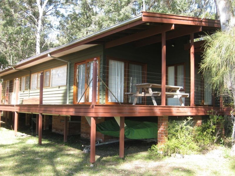 13 Pleasant View Parade, Bundabah NSW 2324