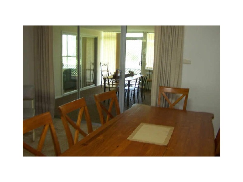 84 Bayview Rd, Tea Gardens NSW 2324