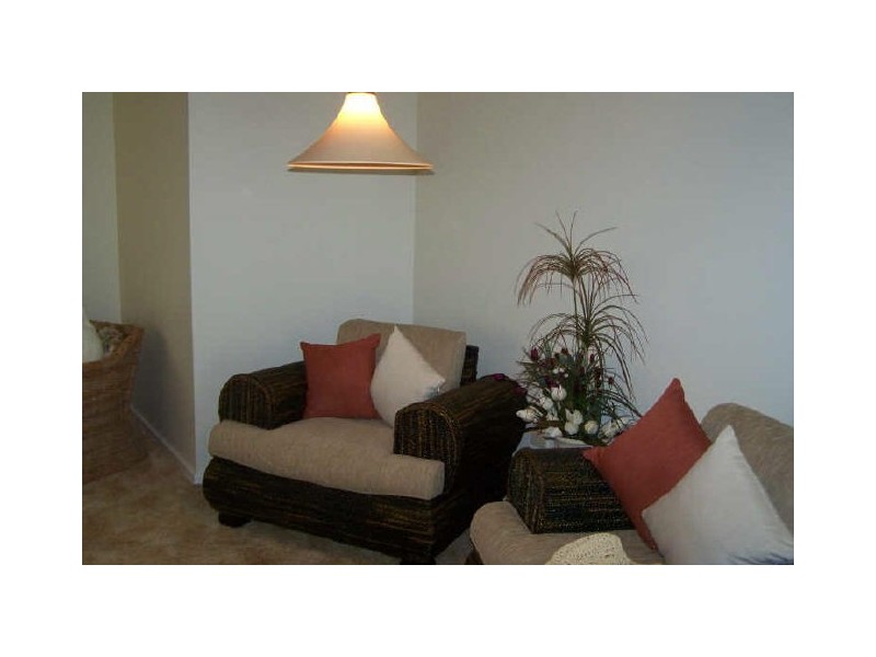 84 Bayview Rd, Tea Gardens NSW 2324