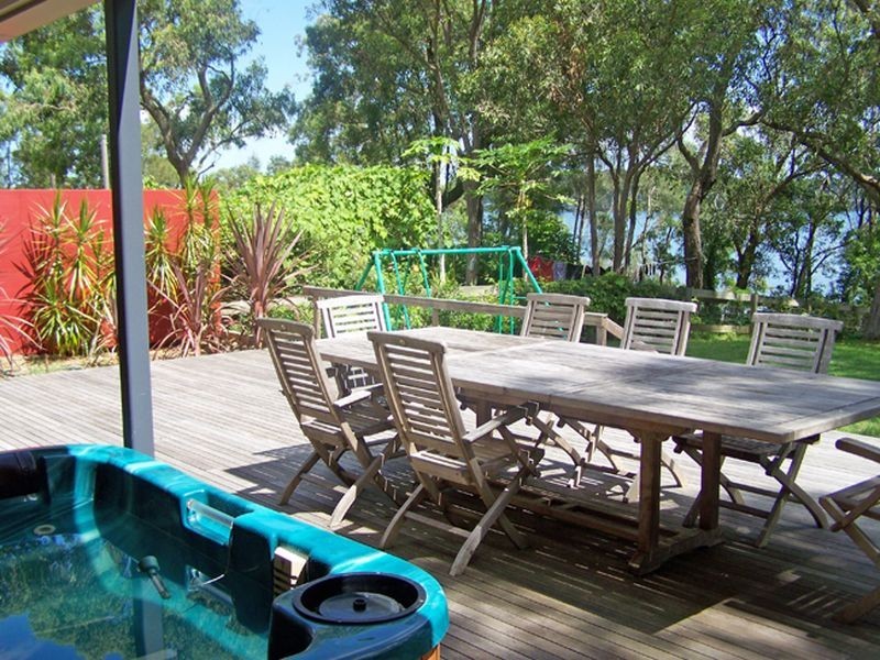 10 Pier Place, Bundabah NSW 2324
