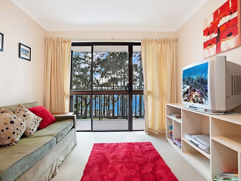 10 Pier Place, Bundabah NSW 2324