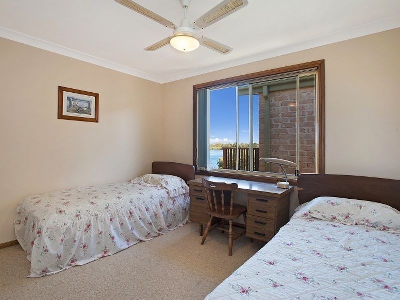 80 Port Stephens Street, Tea Gardens NSW 2324