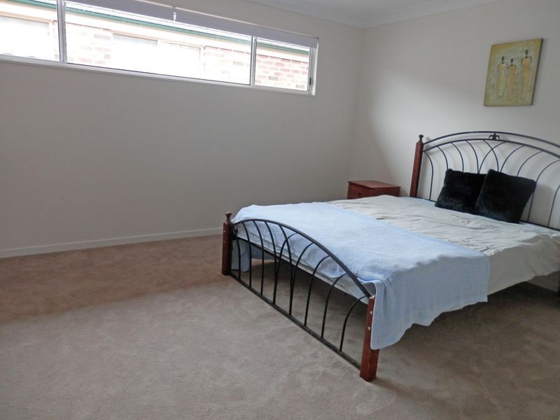 10 Albatross Avenue, Hawks Nest NSW 2324