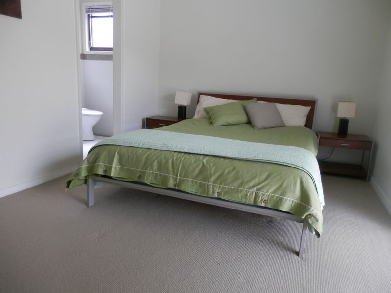 11 Mermaid Avenue, Hawks Nest NSW 2324