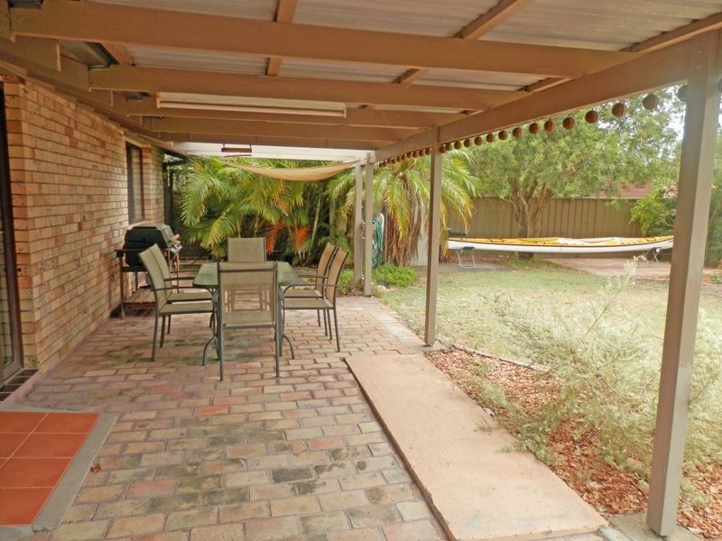 11 Mermaid Avenue, Hawks Nest NSW 2324
