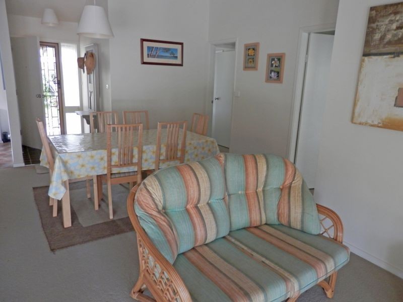 11 Mermaid Avenue, Hawks Nest NSW 2324