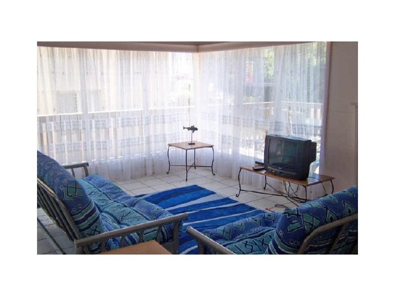 7 Beach Rd, Hawks Nest NSW 2324