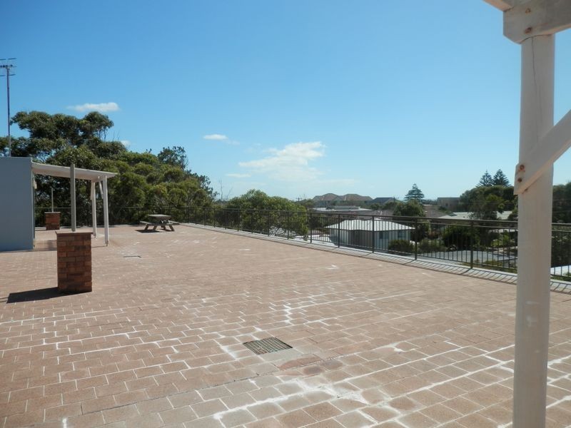 7/22 Russell Street, Hawks Nest NSW 2324
