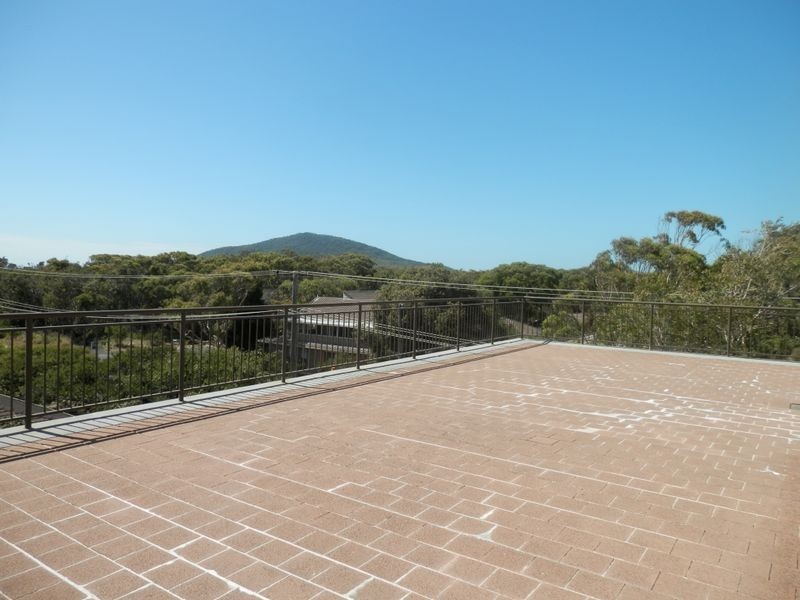 7/22 Russell Street, Hawks Nest NSW 2324