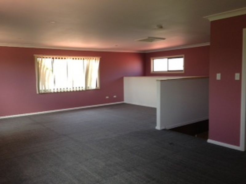 17 Stroud Street, Bulahdelah NSW 2423