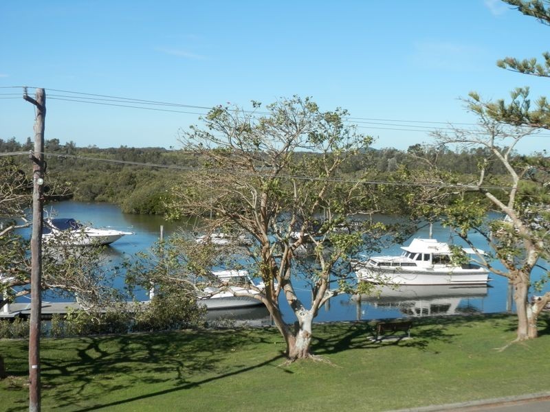 311/21-23 Marine Drive, Tea Gardens NSW 2324