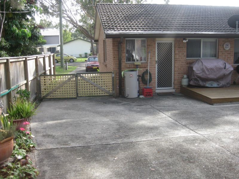 1& 2/18 Binda Street, Hawks Nest NSW 2324