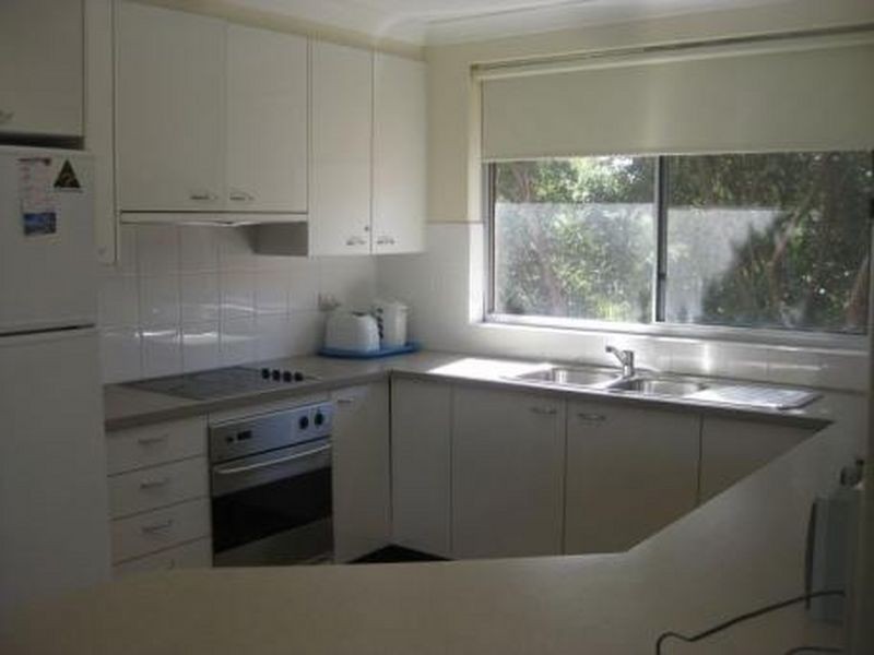 11/21-23 Beach Road, Hawks Nest NSW 2324