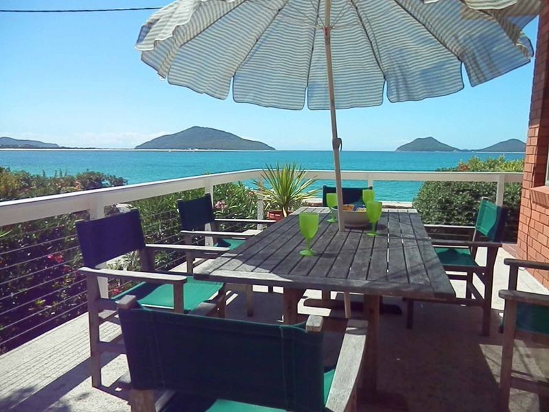 53 The Boulevarde, Hawks Nest NSW 2324 LJ Hooker Tea Gardens/Hawks