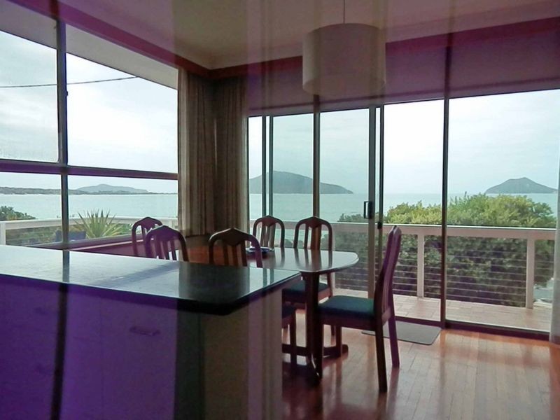 53 The Boulevarde, Hawks Nest NSW 2324 LJ Hooker Tea Gardens/Hawks