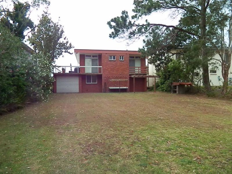 53 The Boulevarde, Hawks Nest NSW 2324 LJ Hooker Tea Gardens/Hawks