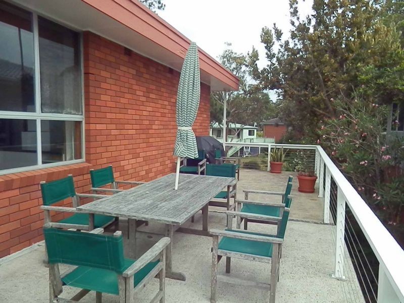 53 The Boulevarde, Hawks Nest NSW 2324 LJ Hooker Tea Gardens/Hawks