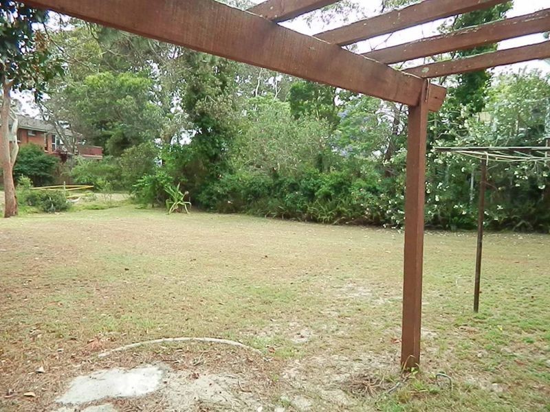 53 The Boulevarde, Hawks Nest NSW 2324 LJ Hooker Tea Gardens/Hawks