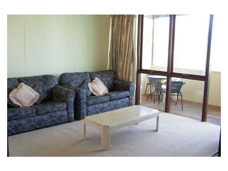 32 KURRAWONG AVENUE, Hawks Nest NSW 2324