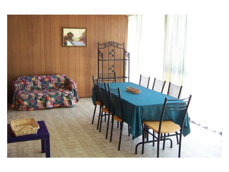 32 KURRAWONG AVENUE, Hawks Nest NSW 2324