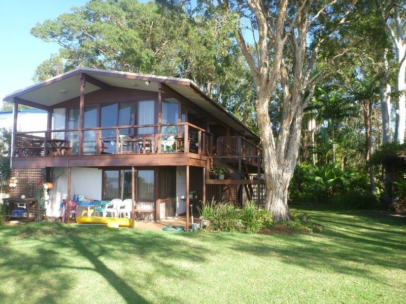 56 Wombo Street, Pindimar NSW 2324