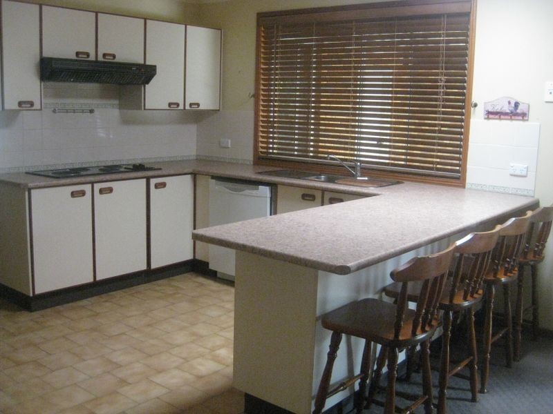 4 Albatross Avenue, Hawks Nest NSW 2324