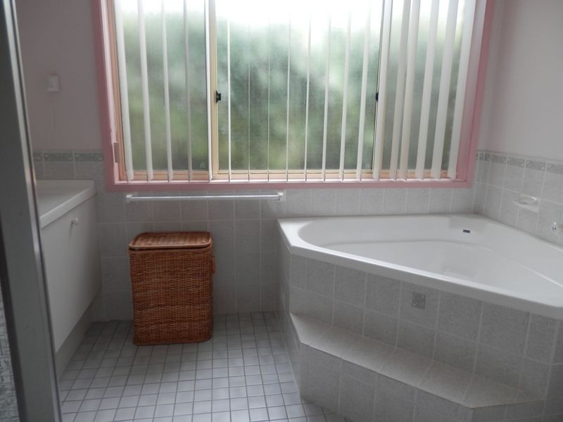 13 Mermaid Avenue, Hawks Nest NSW 2324