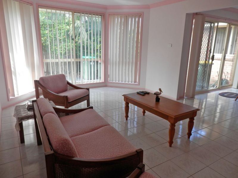 13 Mermaid Avenue, Hawks Nest NSW 2324