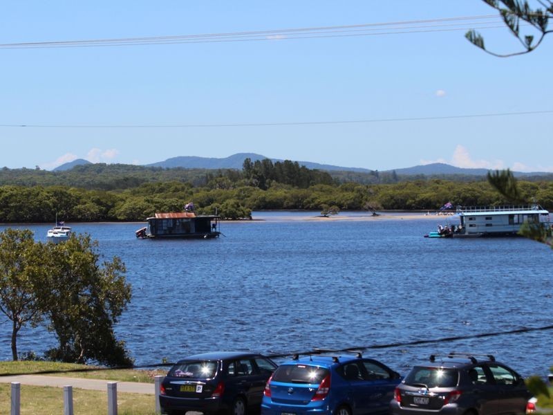 113 Marine Drive, Tea Gardens NSW 2324