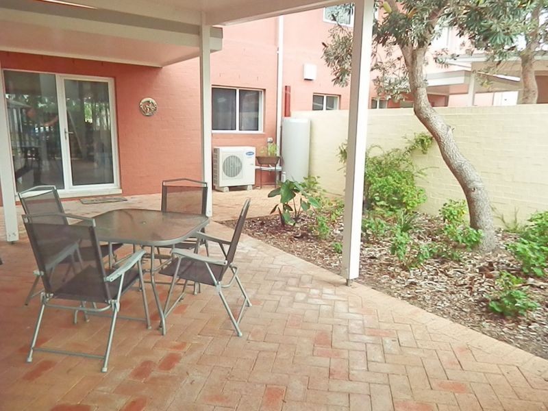 14 Yalinbah Street, Tea Gardens NSW 2324