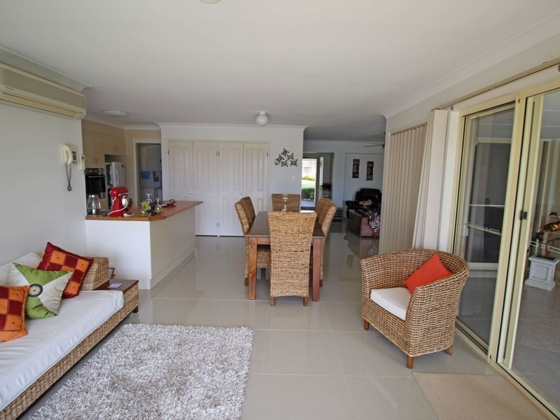 31 Admiralty Avenue, Tea Gardens NSW 2324