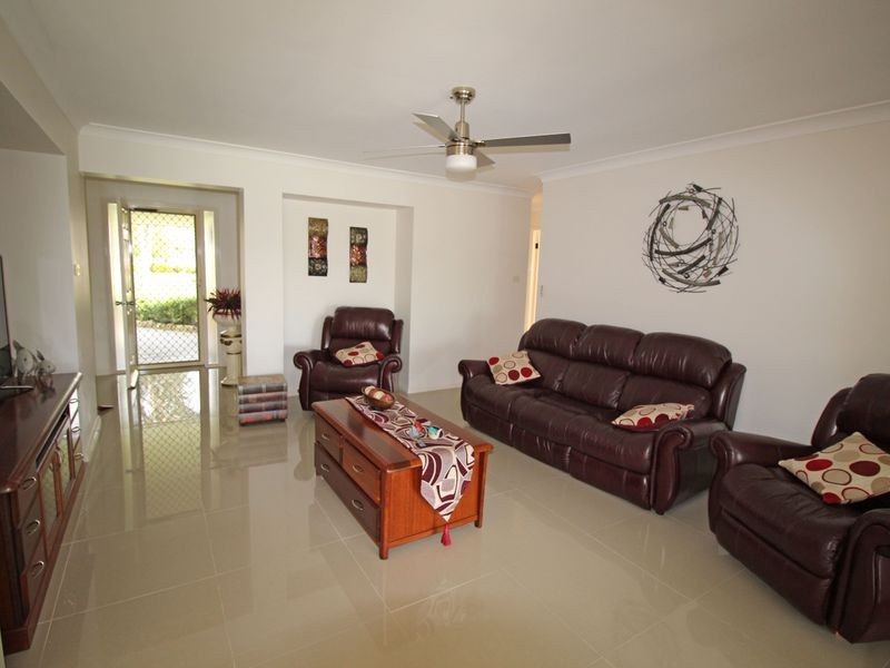 31 Admiralty Avenue, Tea Gardens NSW 2324