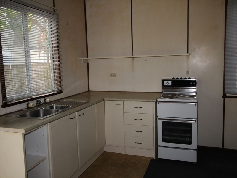 41 Dolphin Avenue, Hawks Nest NSW 2324