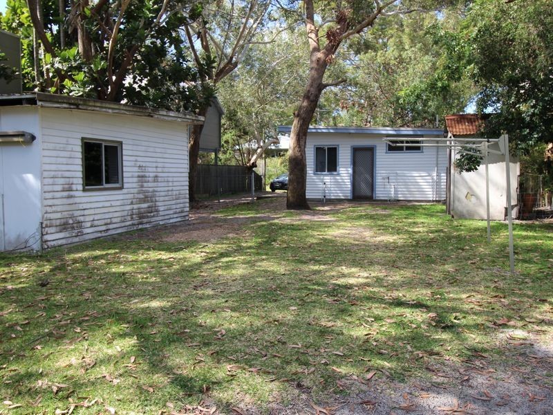 41 Dolphin Avenue, Hawks Nest NSW 2324